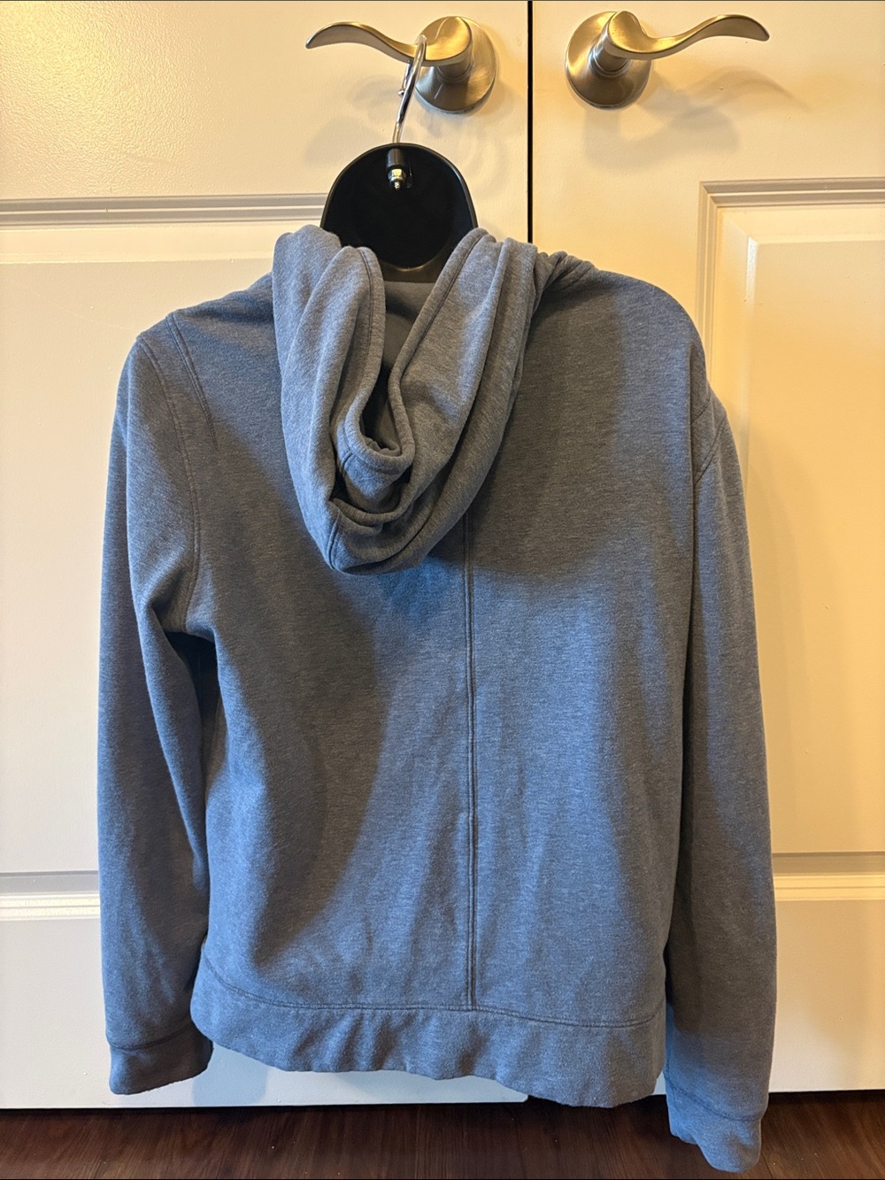 Travis Mathew Women's Slate Blue Zip Hoodie Jacket - Picture 2 of 6